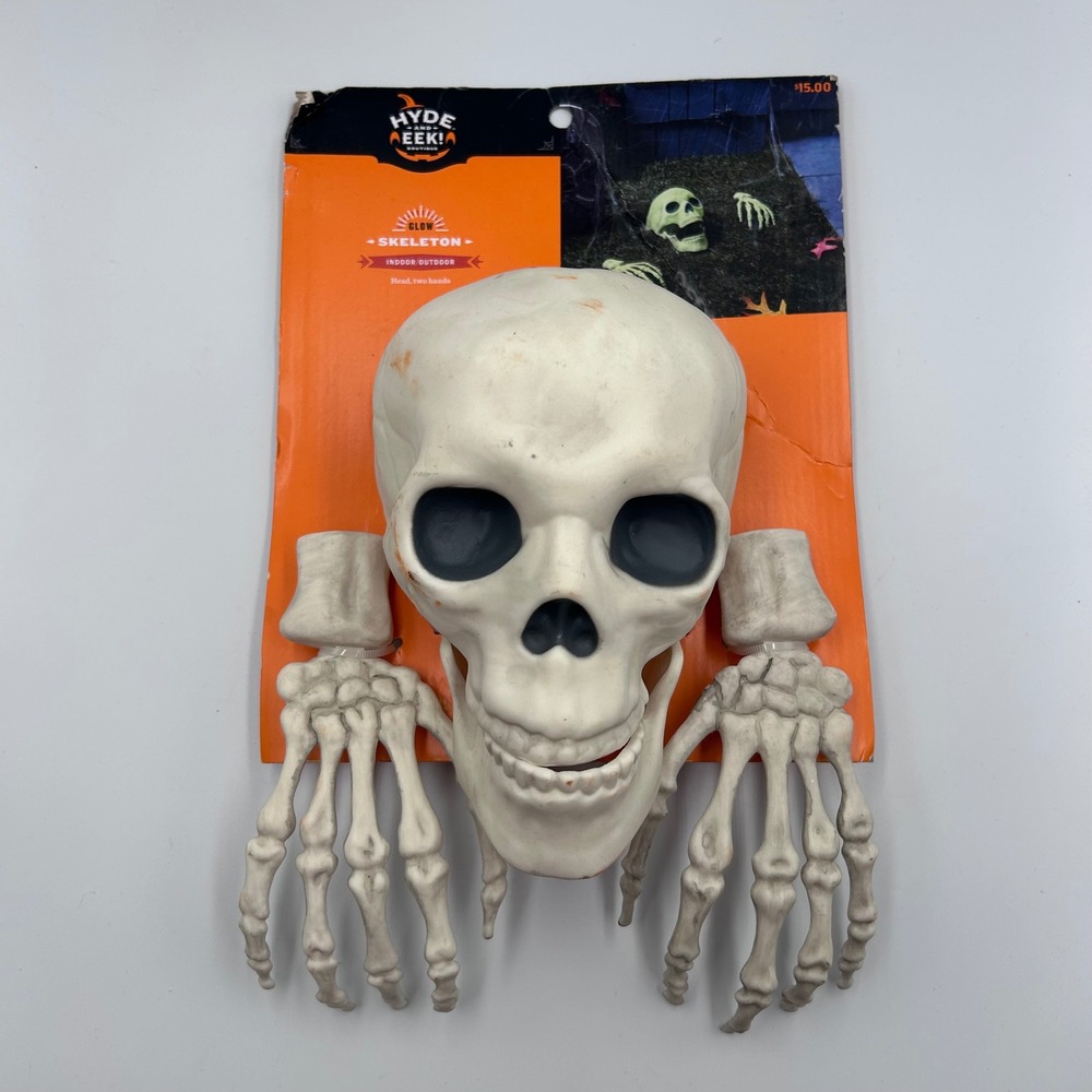 Hyde and Eek Boutique Glow Skeleton Halloween Yard Decor Skull and Hands Set